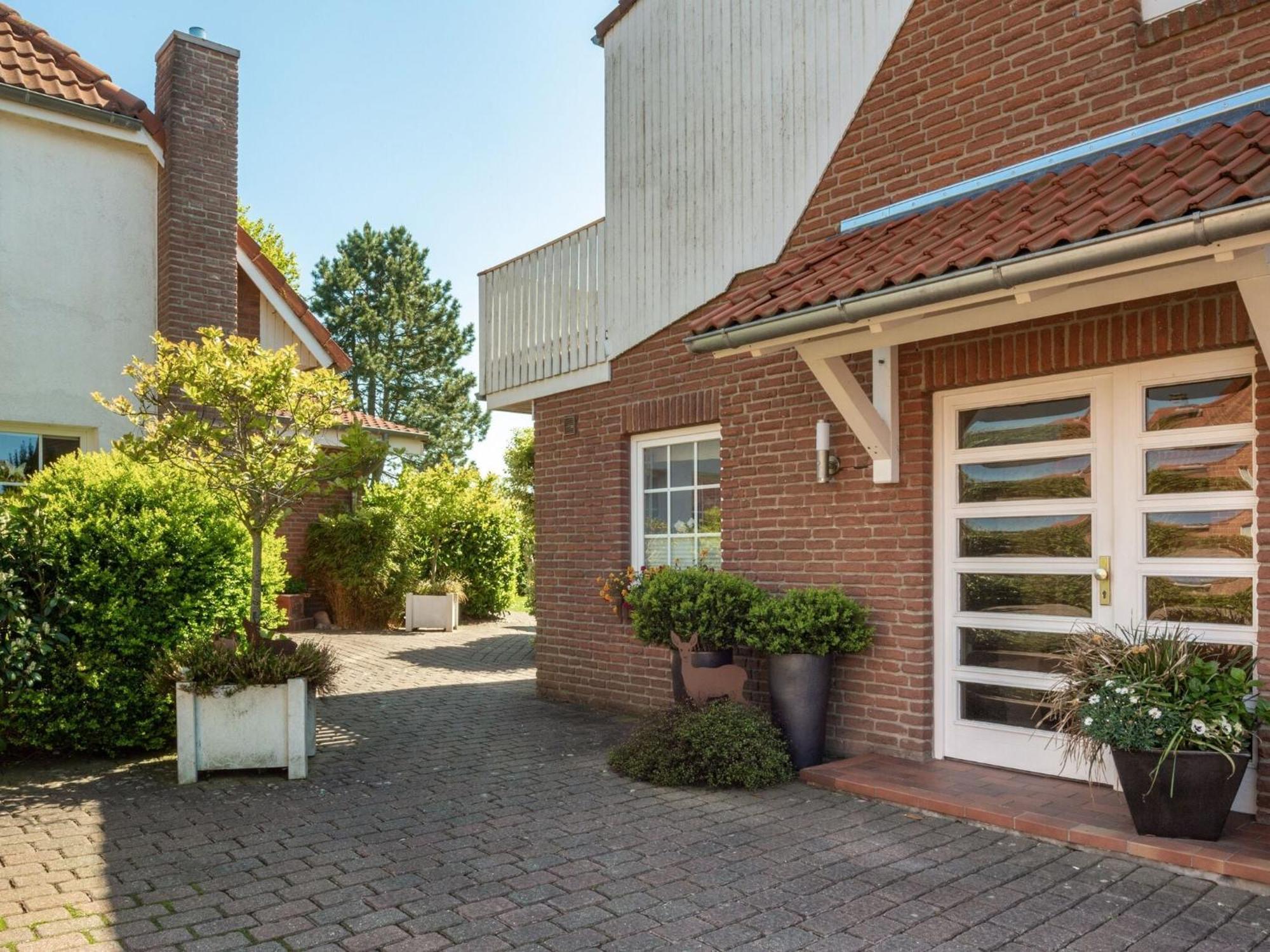 Enticing Holiday Home In Oldenburg With Garden Near Sea Dannau Buitenkant foto