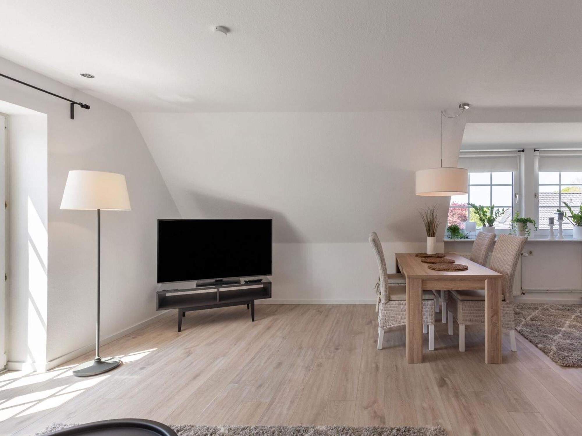 Enticing Holiday Home In Oldenburg With Garden Near Sea Dannau Buitenkant foto
