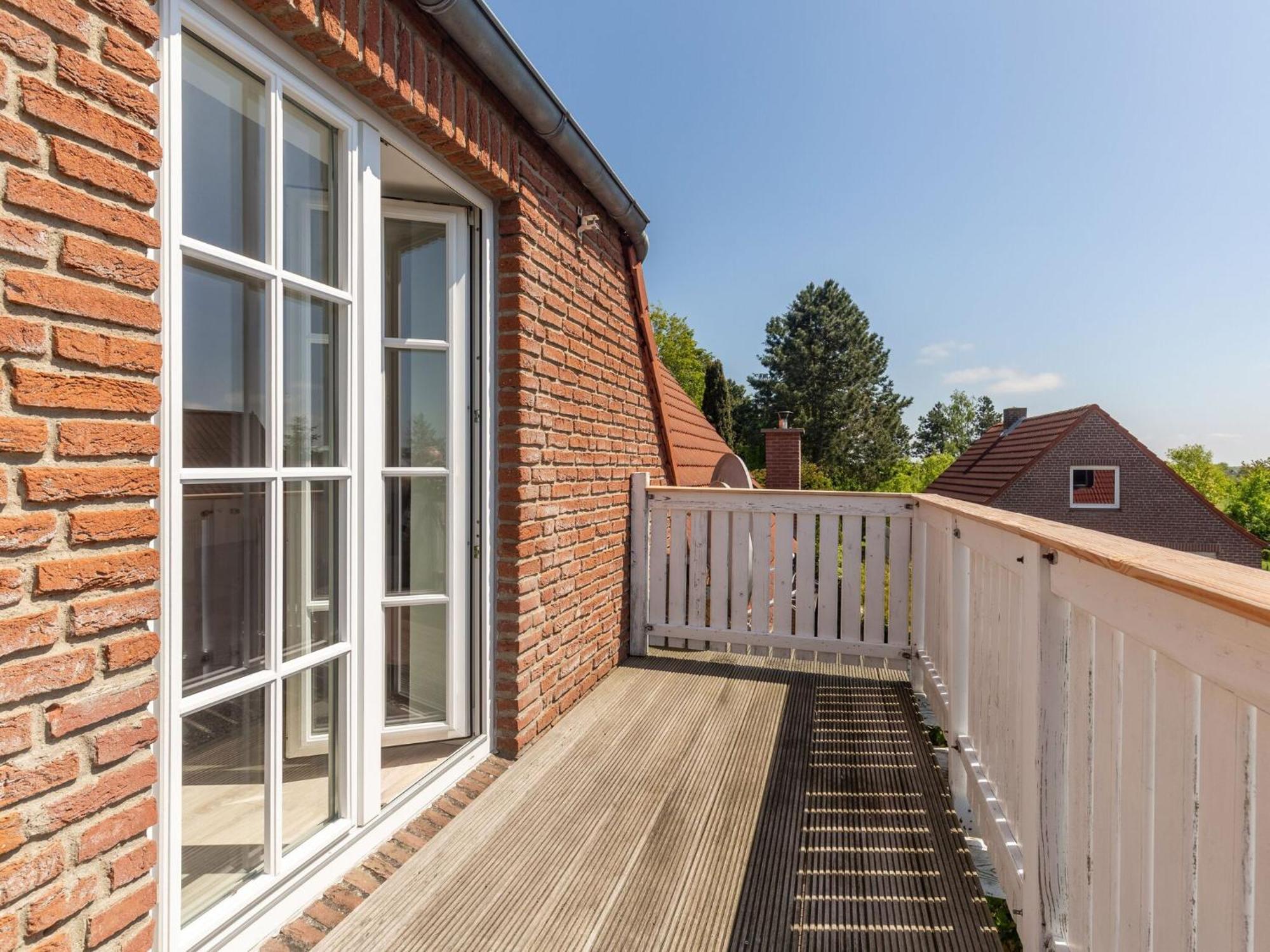 Enticing Holiday Home In Oldenburg With Garden Near Sea Dannau Buitenkant foto
