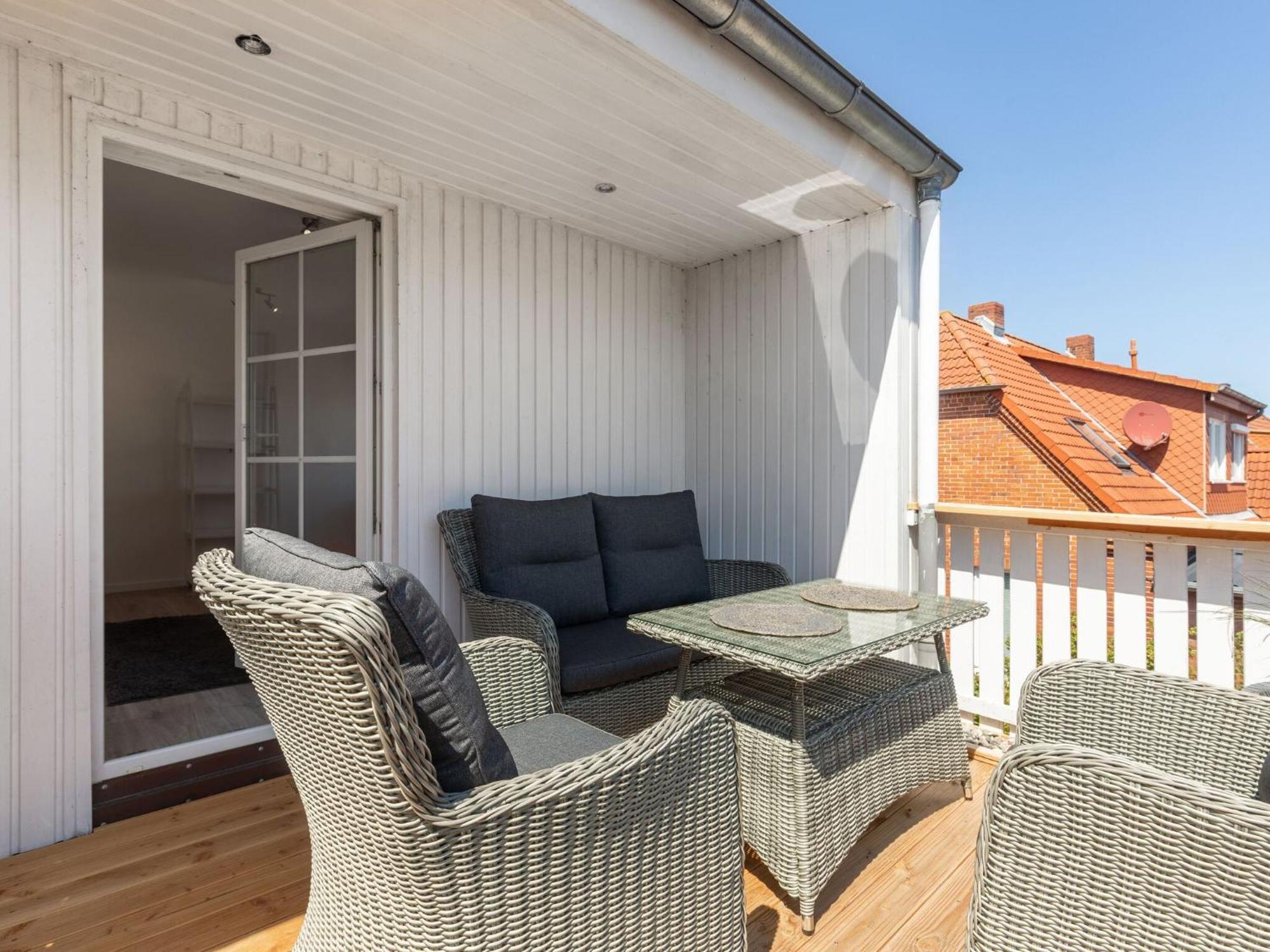 Enticing Holiday Home In Oldenburg With Garden Near Sea Dannau Buitenkant foto